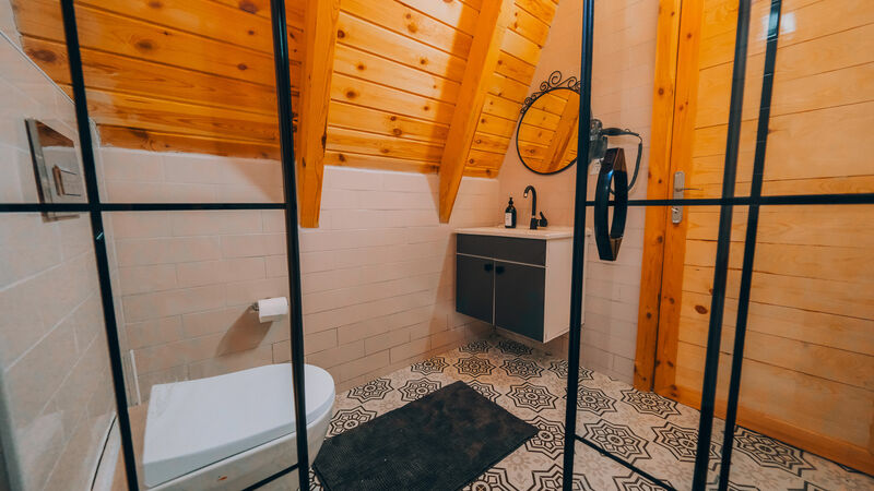 "Geyve Sun Valley Bungalow",
