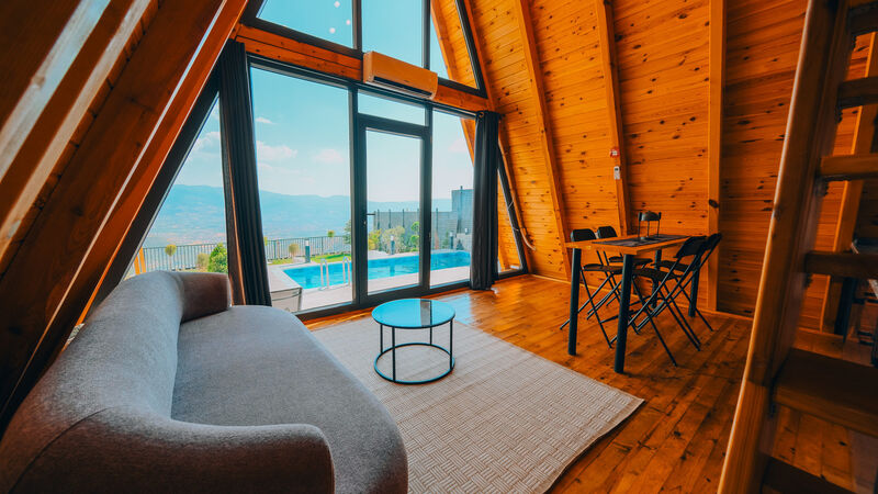 "Geyve Sun Valley Bungalow",